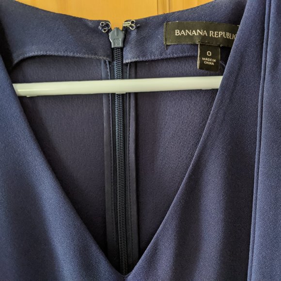 Navy sleeveless jumpsuit Banana Republic, size 0 - Picture 3 of 7